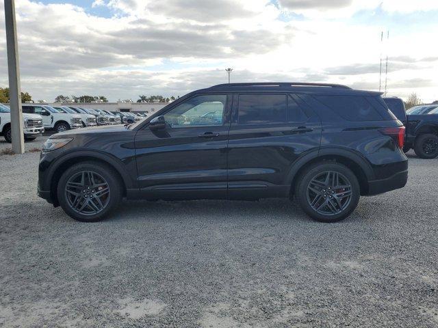 new 2025 Ford Explorer car, priced at $55,600