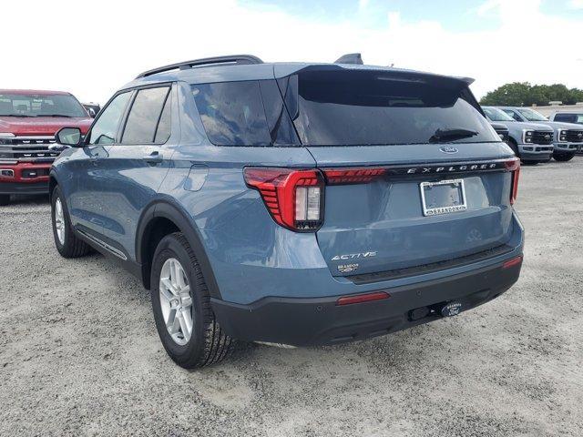 new 2025 Ford Explorer car, priced at $40,845