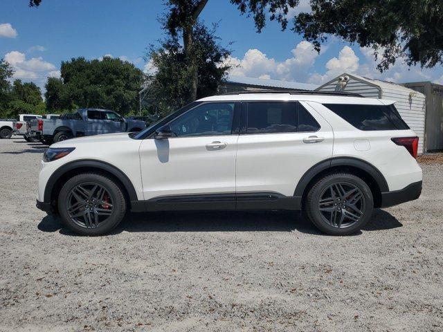 new 2025 Ford Explorer car, priced at $55,399