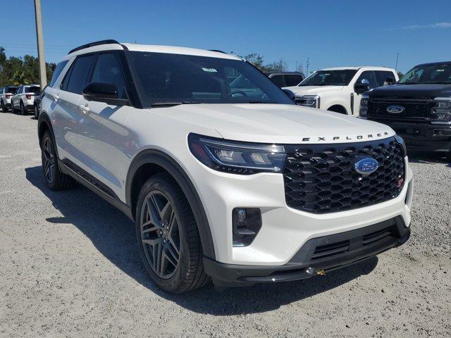 new 2025 Ford Explorer car, priced at $58,758