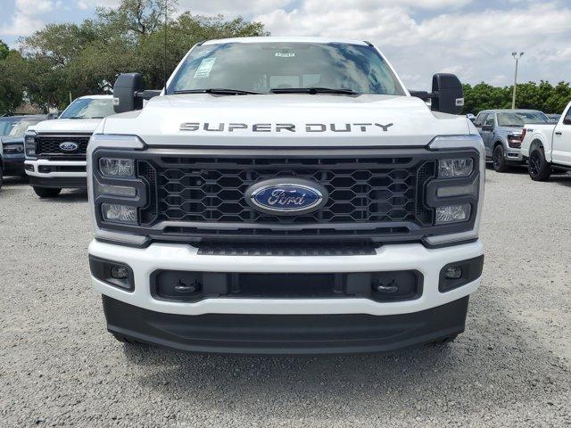 new 2024 Ford F-250 car, priced at $54,995