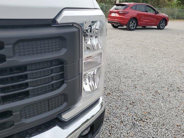 new 2024 Ford F-350 car, priced at $62,960