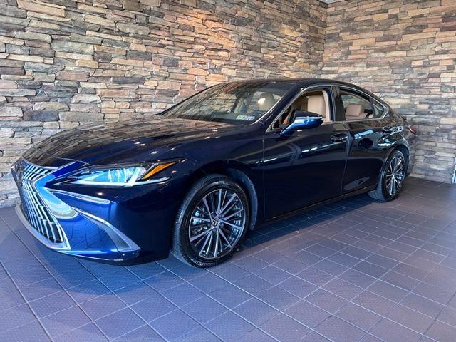 used 2024 Lexus ES 350 car, priced at $43,010