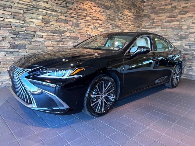 used 2024 Lexus ES 250 car, priced at $40,585