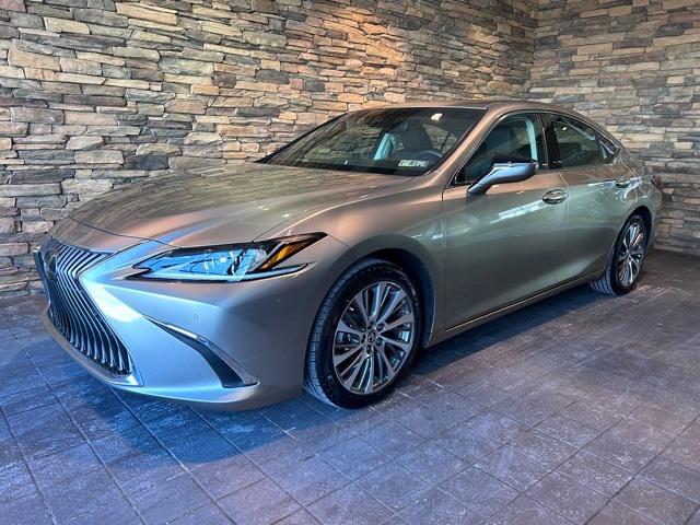 used 2021 Lexus ES 350 car, priced at $31,305