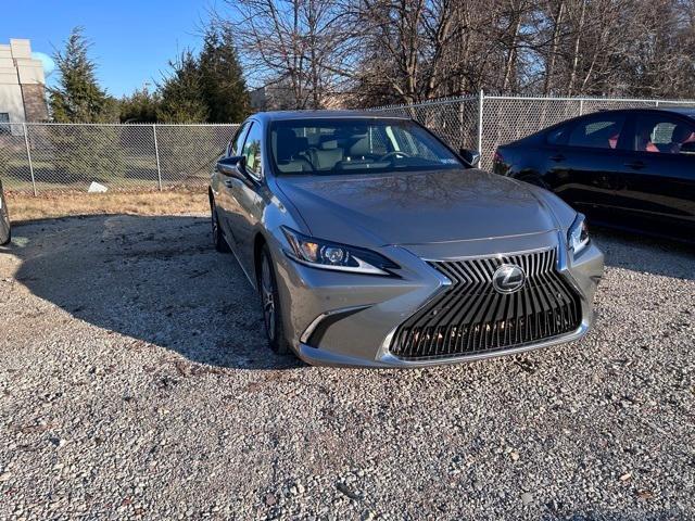 used 2021 Lexus ES 350 car, priced at $32,626