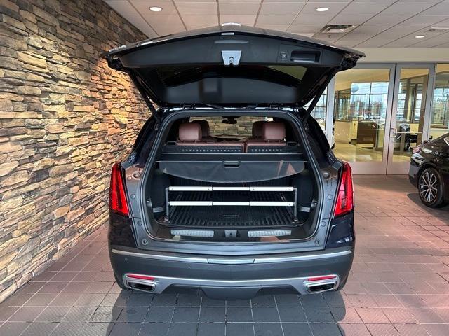 used 2022 Cadillac XT5 car, priced at $29,727