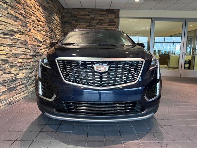 used 2022 Cadillac XT5 car, priced at $29,727