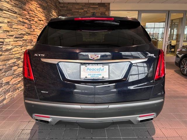 used 2022 Cadillac XT5 car, priced at $29,727