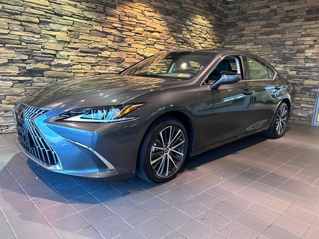 used 2022 Lexus ES 350 car, priced at $39,124