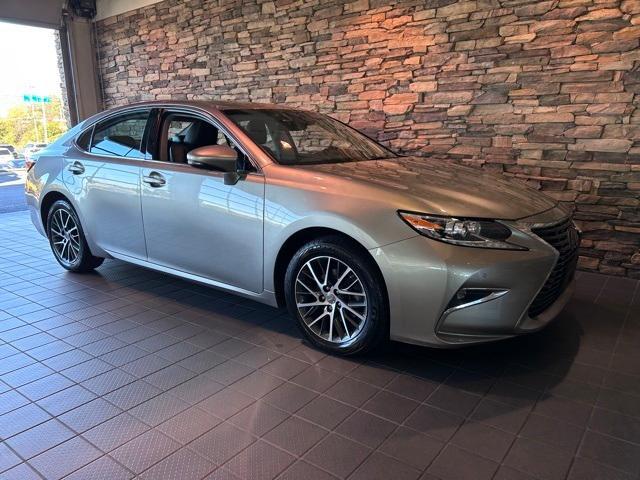 used 2017 Lexus ES 350 car, priced at $16,586