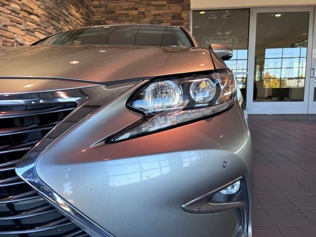 used 2017 Lexus ES 350 car, priced at $16,586