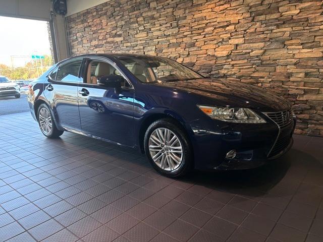 used 2015 Lexus ES 350 car, priced at $18,874