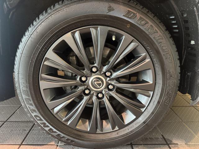 used 2023 Lexus GX 460 car, priced at $57,949
