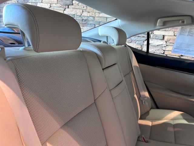 used 2014 Lexus ES 350 car, priced at $17,000