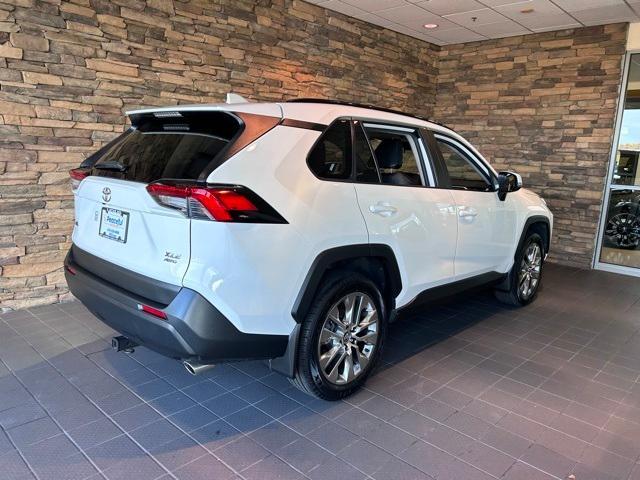 used 2020 Toyota RAV4 car, priced at $26,557