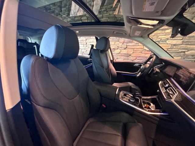 used 2021 BMW X7 car, priced at $40,000