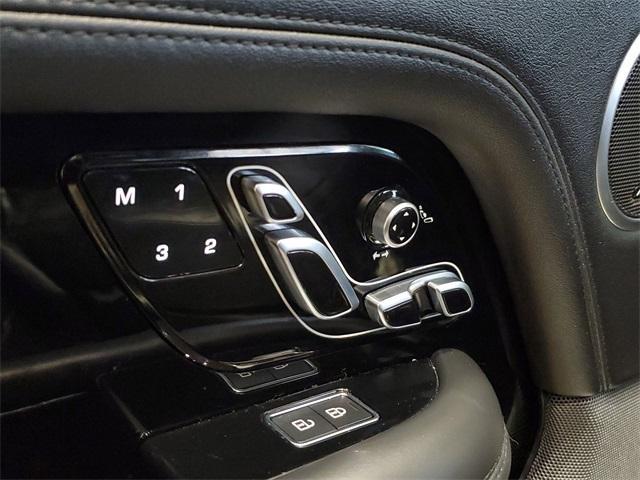 used 2021 Land Rover Range Rover car, priced at $59,988
