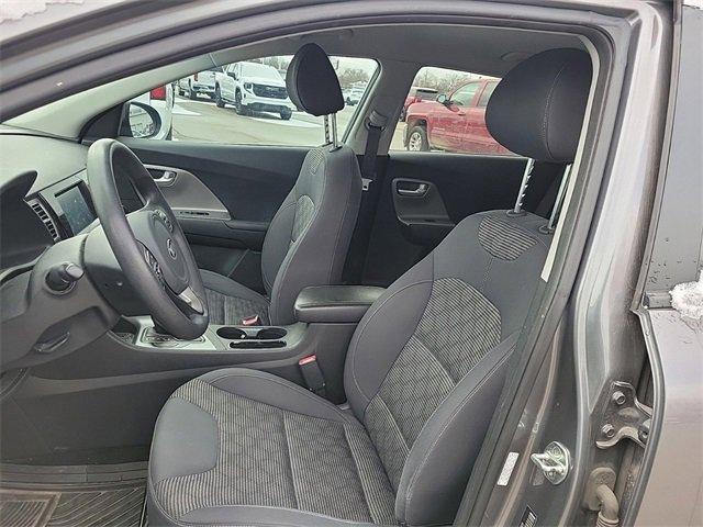 used 2017 Kia Niro car