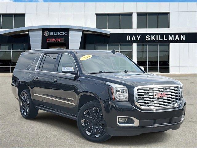 used 2019 GMC Yukon XL car, priced at $26,988
