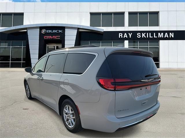 used 2021 Chrysler Pacifica car, priced at $27,990