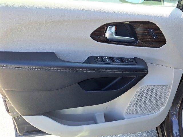 used 2023 Chrysler Pacifica car, priced at $31,988