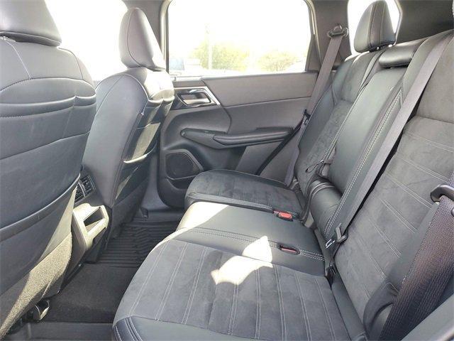 used 2024 Mitsubishi Outlander car, priced at $26,988