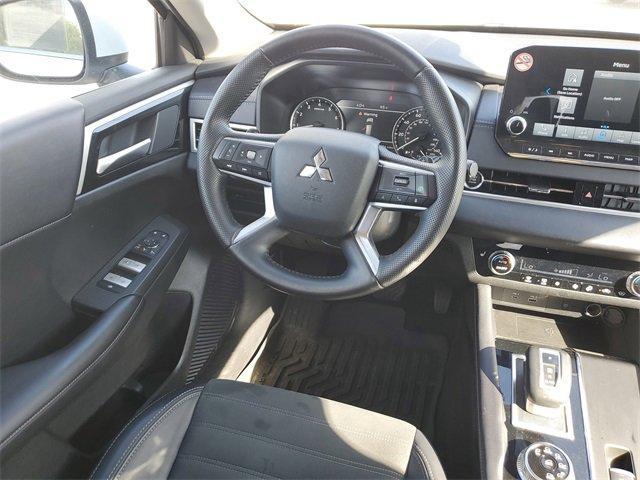 used 2024 Mitsubishi Outlander car, priced at $26,988