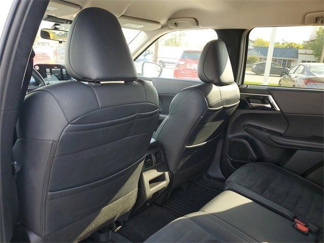 used 2024 Mitsubishi Outlander car, priced at $26,988