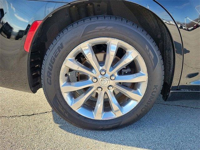 used 2018 Chrysler 300 car, priced at $17,990