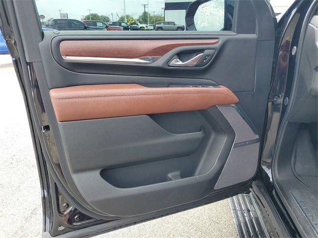 used 2024 GMC Yukon car, priced at $85,988