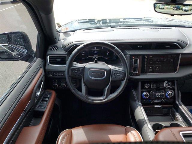 used 2024 GMC Yukon car, priced at $85,988