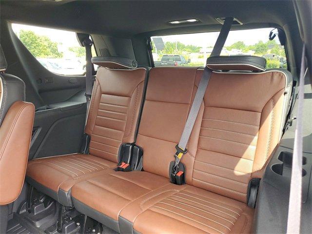 used 2024 GMC Yukon car, priced at $85,988