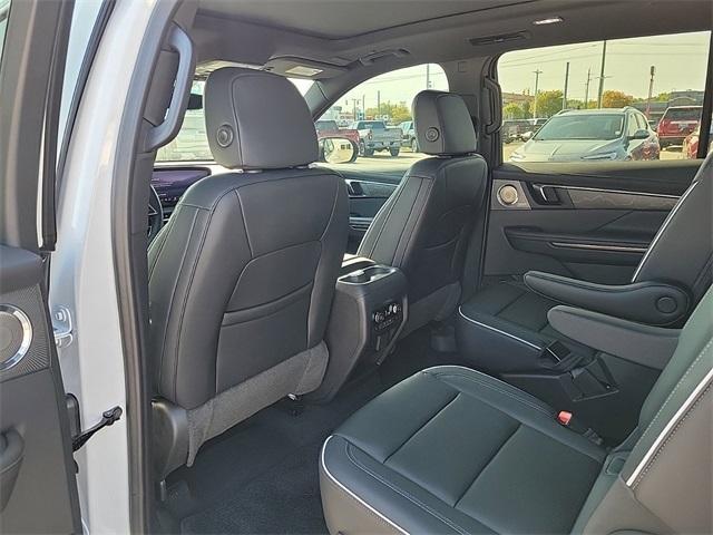 new 2025 Buick Enclave car, priced at $65,725