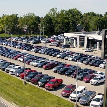 used 2023 Chrysler Pacifica car, priced at $25,988