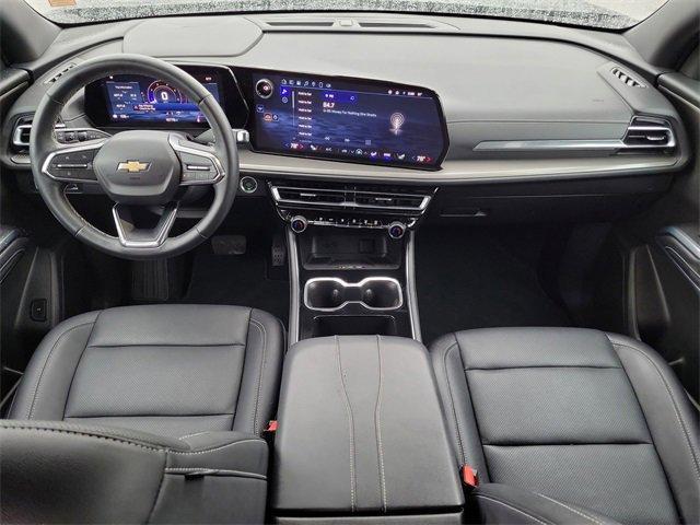 used 2025 Chevrolet Traverse car, priced at $37,998