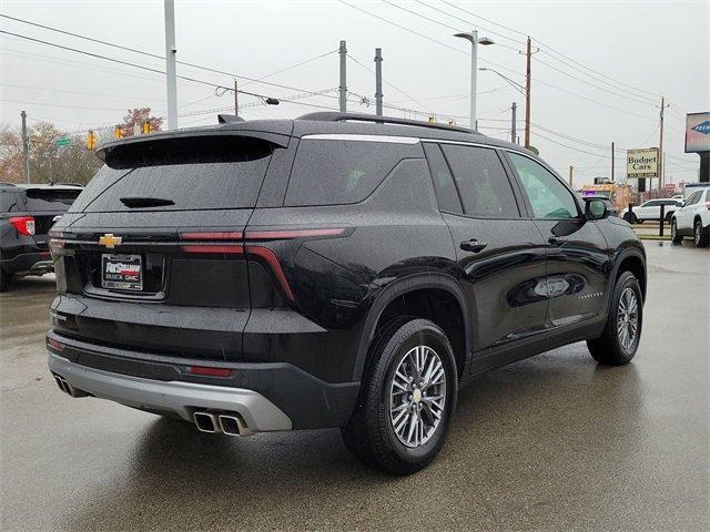 used 2025 Chevrolet Traverse car, priced at $37,998