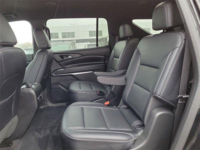 used 2025 Chevrolet Traverse car, priced at $37,998