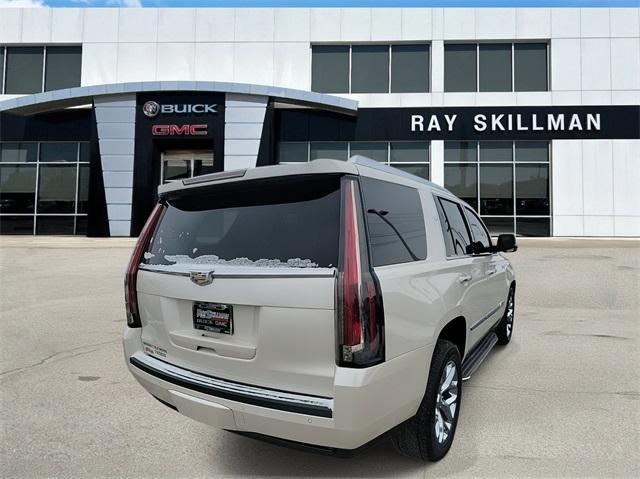 used 2015 Cadillac Escalade car, priced at $23,988