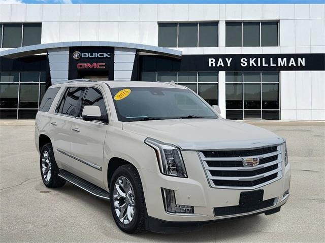 used 2015 Cadillac Escalade car, priced at $23,988