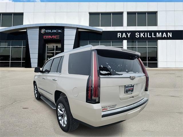 used 2015 Cadillac Escalade car, priced at $23,988