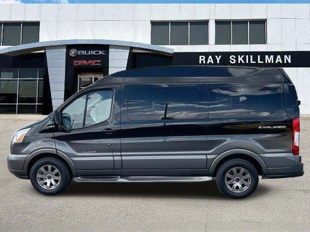 used 2017 Ford Transit-150 car