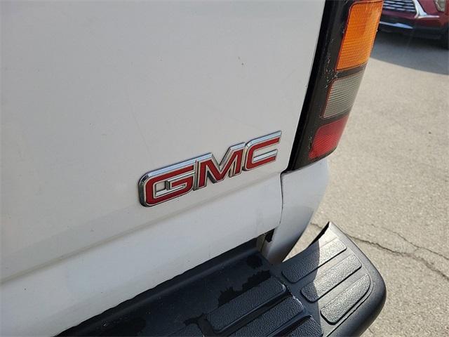 used 2007 GMC Sierra 2500 car, priced at $17,990