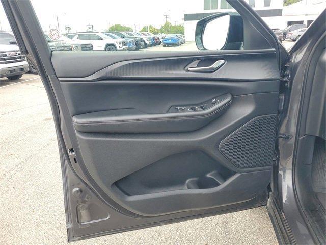 used 2024 Jeep Grand Cherokee L car, priced at $35,988