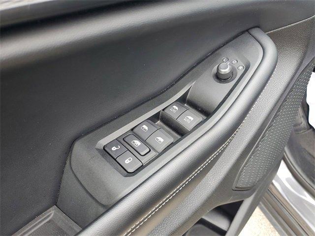 used 2024 Jeep Grand Cherokee L car, priced at $35,988