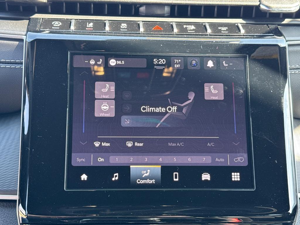 new 2025 Jeep Grand Cherokee car, priced at $36,988