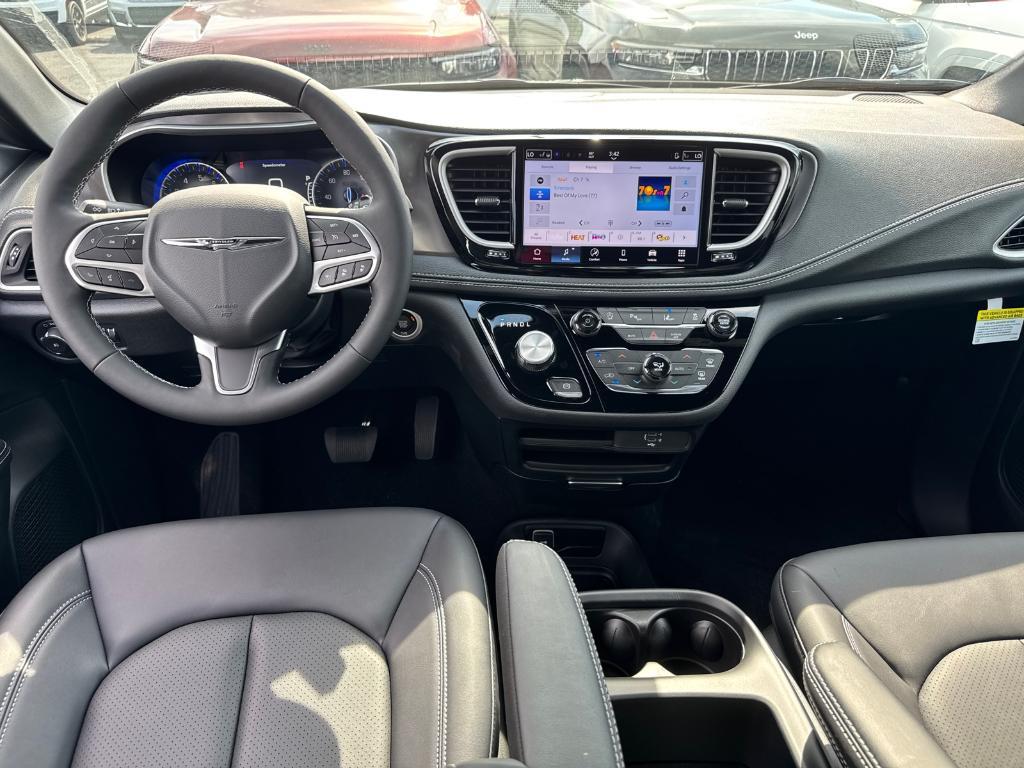 new 2026 Chrysler Pacifica car, priced at $39,988