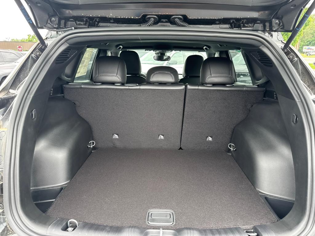 new 2025 Jeep Compass car, priced at $22,988