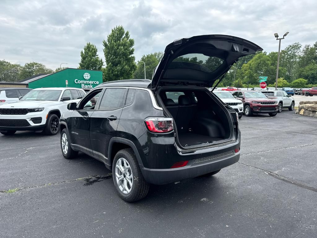new 2025 Jeep Compass car, priced at $22,988