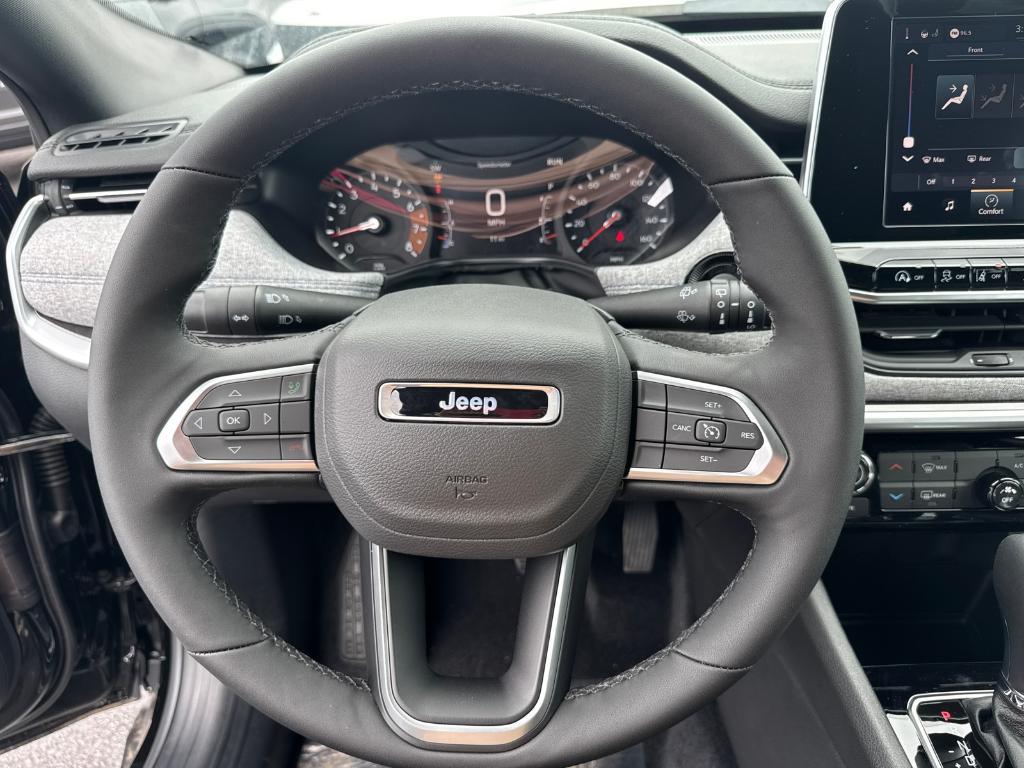 new 2025 Jeep Compass car, priced at $22,988